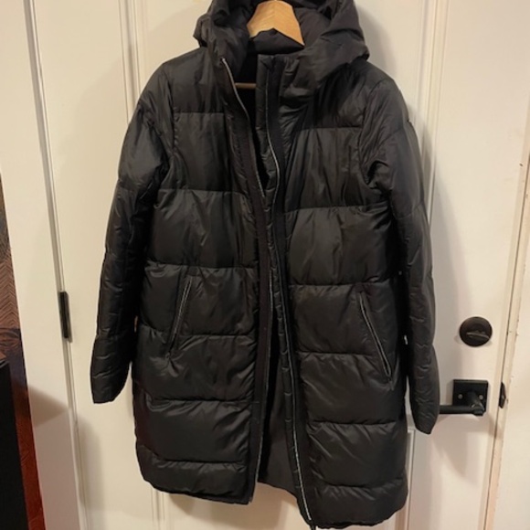 LULULEMON LONG PUFFER JACKET. - Picture 1 of 5